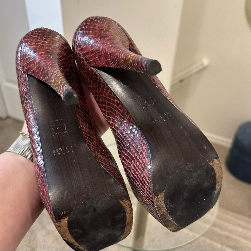 Stuart Weitzman Python Snakeskin Peep Toe Heel In… - image 4